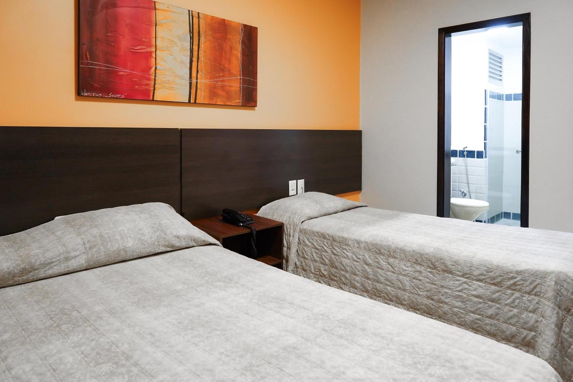 Attiê Park 3* Uberlândia